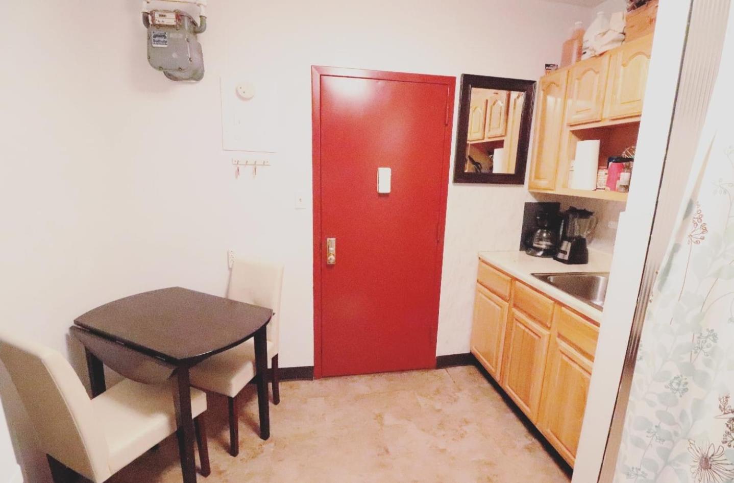 Apartment Quirky & Cozy Loft Soho Little Italy - Sleeps 4 *